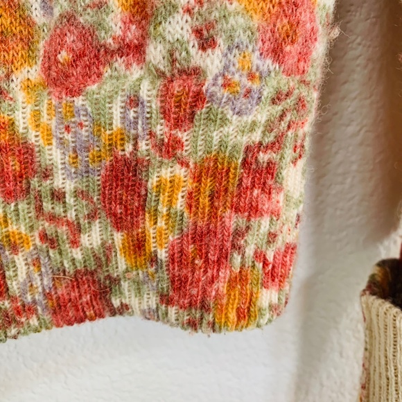 L.O.G.G. by H & M Wool Blend Floral Cardigan Button Up Sweater Size Medium - Picture 5 of 8